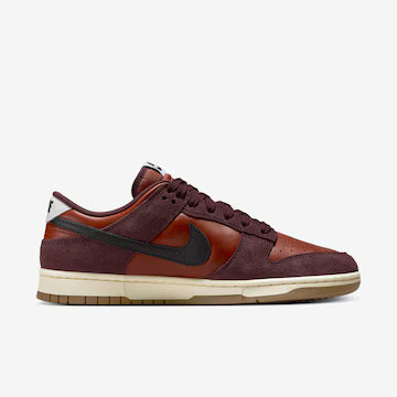 Tênis Nike Dunk Low Retro SE Masculino